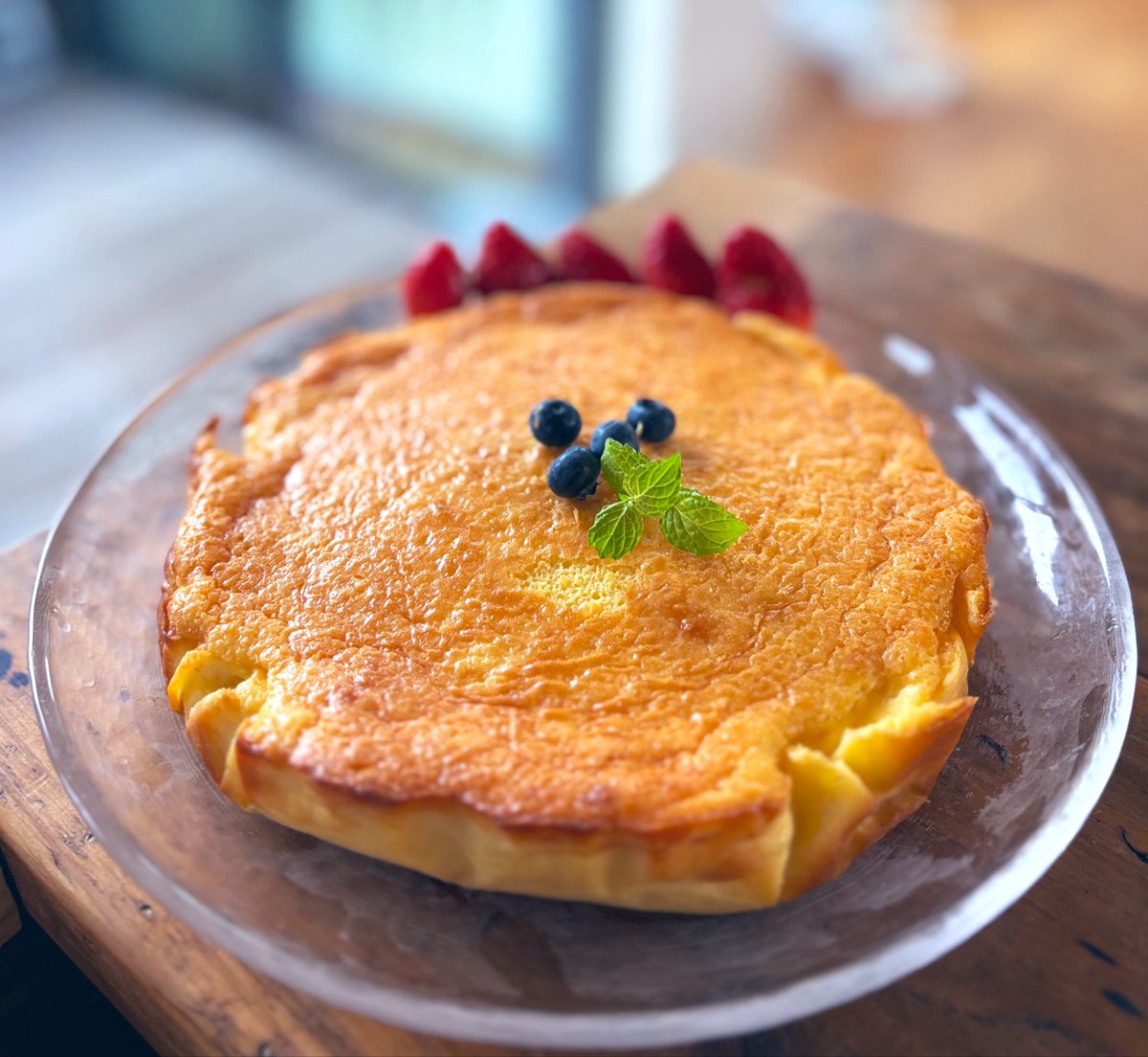 nico_ayaka's tweet photo. 蜂蜜レモンの濃厚チーズケーキ🍰
そして大好きなHawaiian bake shop😋🍪

食欲旺盛でこわい😵

#お菓子作り
#スイーツ
#焼き菓子
#チーズケーキ
#おやつ https://t.co/btakUFXIds