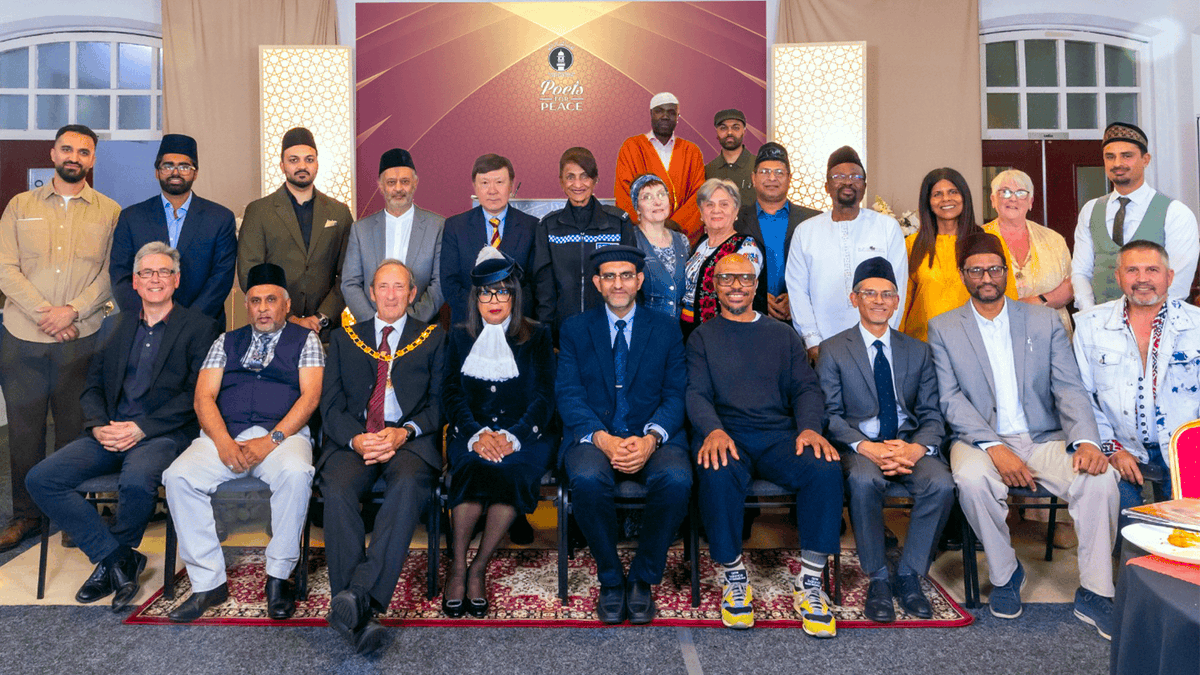 amea_wm's tweet photo. A beautiful turnout for Poets for Peace 2026 at Darul Barakaat Mosque, Birmingham.

Thank you to everyone who joined us for an evening of poetry, reflection, peace and community connection.

#PoetsForPeace #EchoesOfTheSoul @Poets_For_Peace https://t.co/6IJCJoNM6A