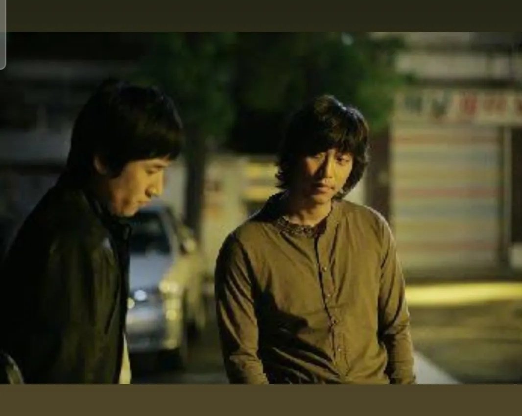 TokyoMontparnas's tweet photo. マンソクさんファンミ。
出演された映画のお話をしてくださるコーナーもあり、｢#俺たちの街｣についてのお話も。撮影は、まさに大学がある｢#우리동네｣で行われたとのこと。ソンギュンさんとのことは直接マンソクさんから聞いたことがなかったので、ホロリ。
本当に良いファンミだったなぁ。
#오만석 https://t.co/YuyVr8deo9