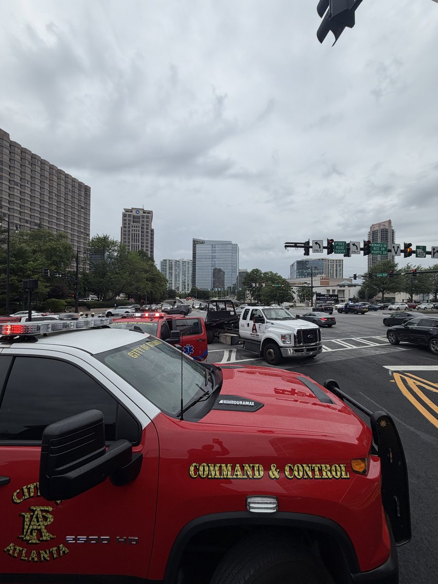 ATLFireRescue's tweet photo. ⚠️ ROADWAY ADVISORY ⚠️

Portions of Lenox Rd NE near Peachtree Rd NE are closed following a collision involving an AFRD apparatus responding to an emergency call around 7:45 a.m. https://t.co/sBg10phI0g