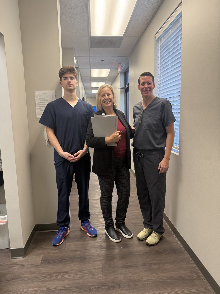 ahcdcharities's tweet photo. Collaboration makes our communities stronger. Today, we were honored to welcome Amy Mosely from Healing Hands to AHCDC!
We are so grateful for the opportunity to share our mission and give a tour of the dental center we are so proud of, a place where lives are changed every day. https://t.co/r9z8Xfmxft