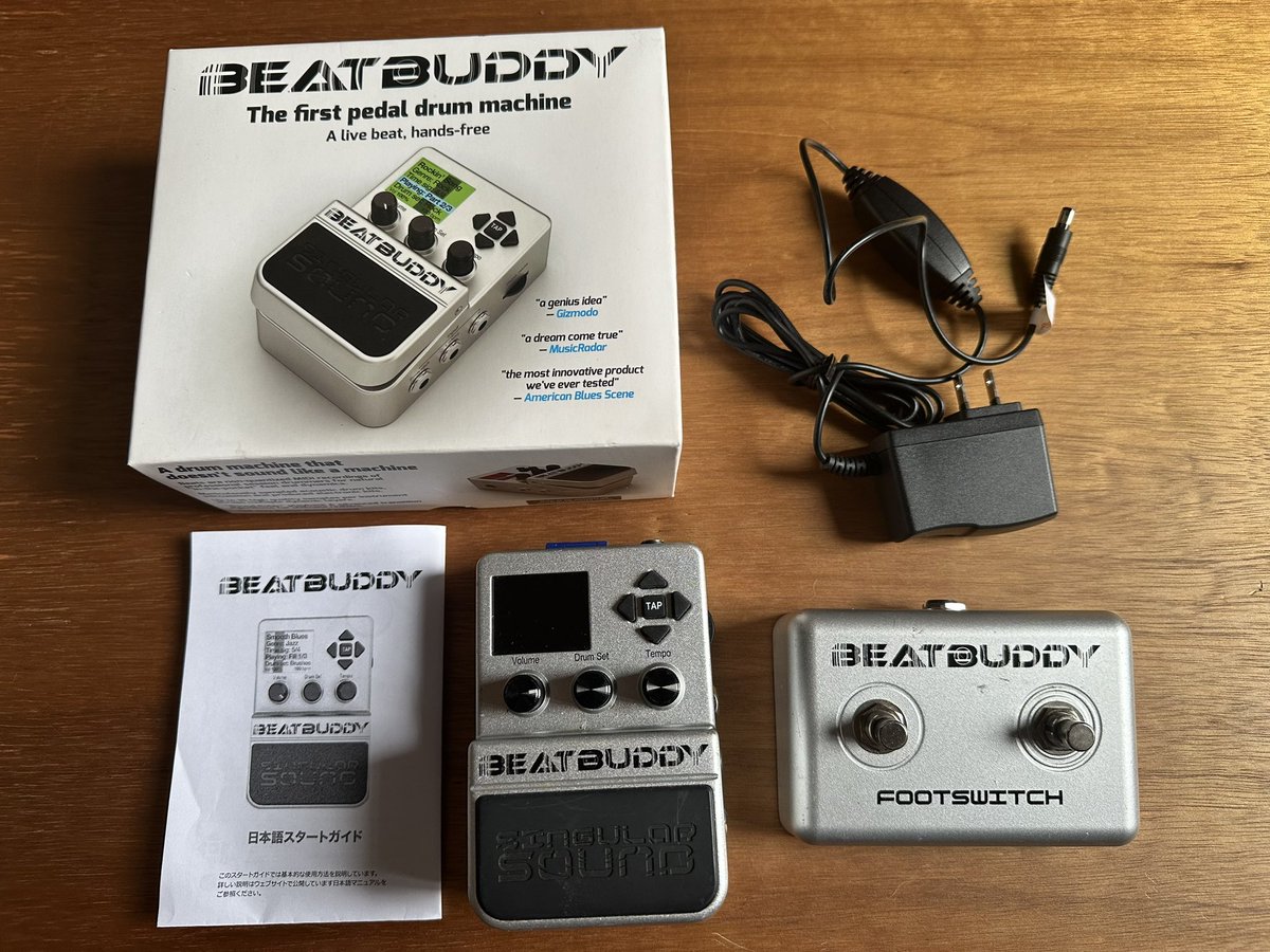 doiuroco's tweet photo. 機材整理中です。
・Tensor Red Panda
・Minim Old Blood Noise Endeavors
・Boss RC-300、VE-500
・Mel9 ELECTRO-HARMONIX
・Beat Buddy
をメルカリに順次出品しています。

https://t.co/8ThGruompE

動作確認動画はYouTubeの「キリントン」にあります
https://t.co/iPjhQNRCFS https://t.co/vSQFisxckm