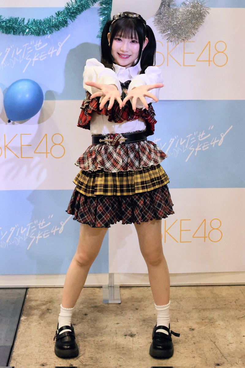 hiro_hiro0427's tweet photo. 2026.5.31幕張メッセ
SKE48 36thシングル
｢サンダルだぜ ｣(劇場盤)
現地で1ショット撮影会 
#SKEの1ショット 
6部　#河村優愛⑩
初恋の瞬間(君だけがターゲット)
(24-105mm F4レンズ 25mm) https://t.co/oDhQqrGObj