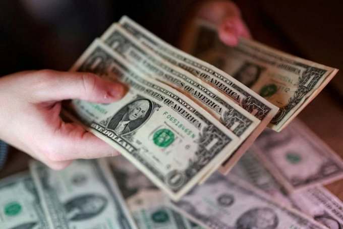 maiipcm's tweet photo. Dollar Holds Near 10-Day Lows as Central Banks Weigh In

The U.S. dollar traded near 10-day lows on Tuesday, supported by a tentative Middle East peace a... https://t.co/HQ0QGO6Npq