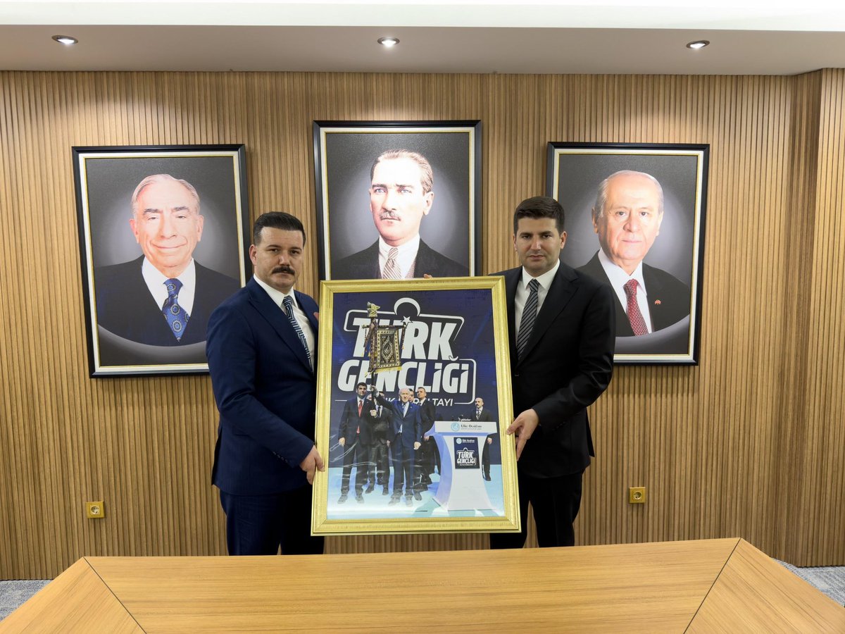 cenkgece's tweet photo. Türk Gençliğinin Yolbaşcısı Ülkü Ocakları Genel Başkanımız Sn.Ahmet Yiğit Yıldırım’ı İl Divanımız Ve İlçe Ocak Başkanlarımızla ziyaret ettik.
@ayyildirim1 https://t.co/NJRunBfvMF