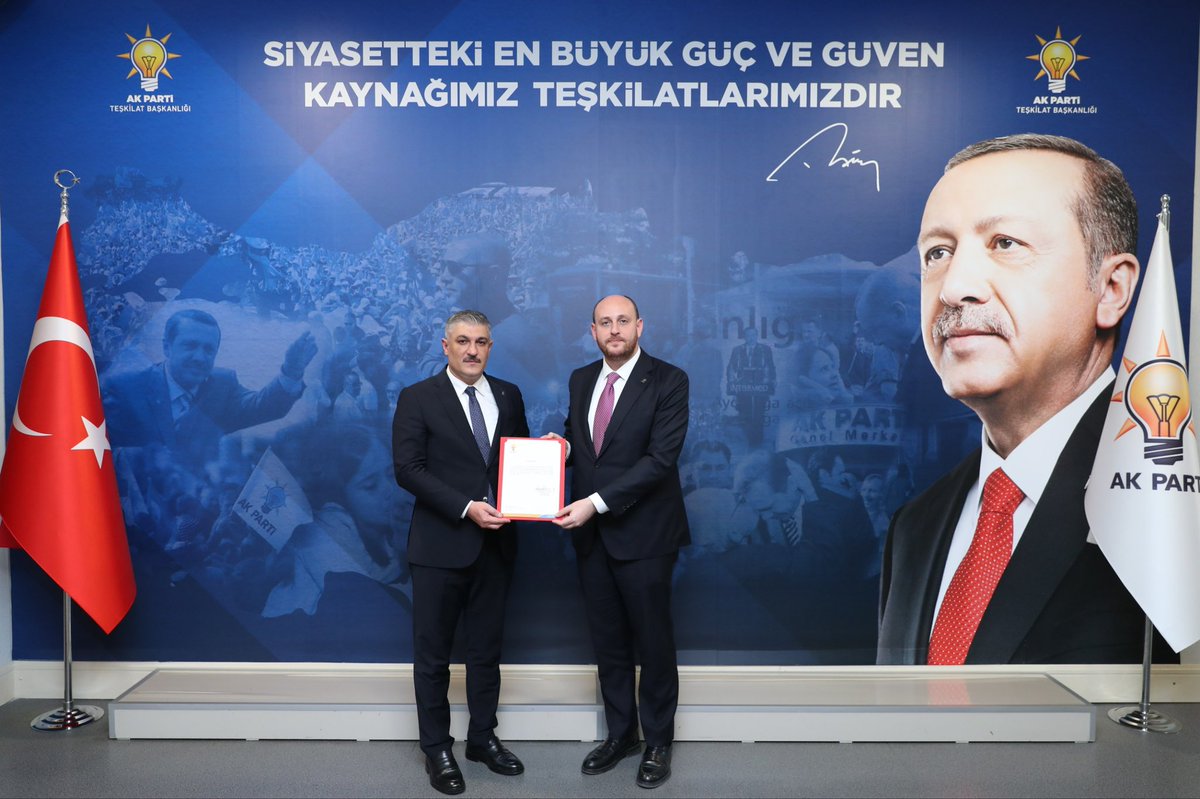 AKGMTeskilat's tweet photo. Gaziantep ilimizin Nizip İlçe Başkanlığına Sn. Fatih Altunses atanmıştır. 

Bugüne kadar göstermiş olduğu özverili çalışmalarından ve gayretlerinden dolayı Sn. Yakup Karakuş’a teşekkür ediyor, yeni görevlendirilen ilçe başkanımıza muvaffakiyetler diliyoruz. https://t.co/AzWdhNjTlM
