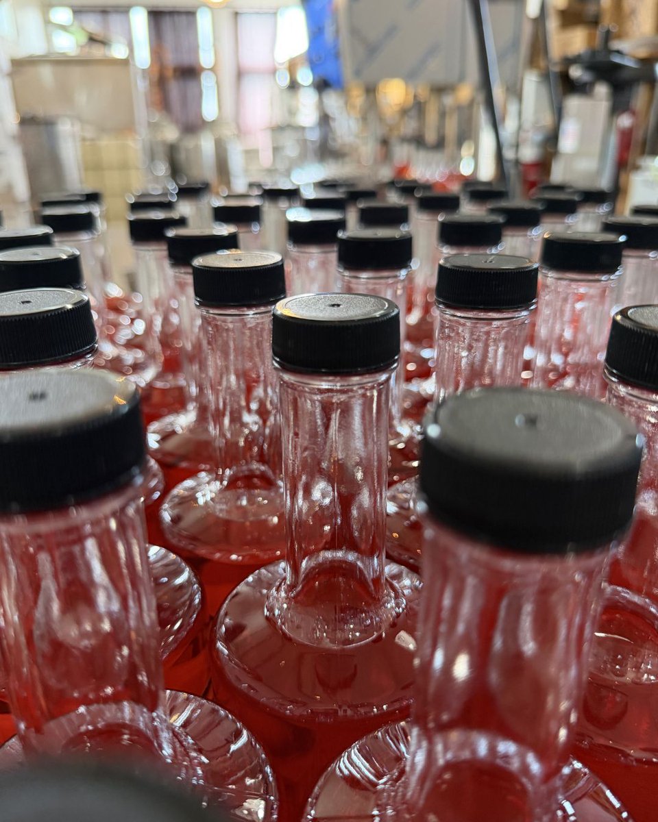 IowaDistilling's tweet photo. Every bottle starts here. π
Handcrafted in Cumming, Iowa β from the still to your glass. This is how handcrafted Iowa spirits are made.
Would you rather: see the whole distillery process OR go straight to the tasting? Drop your answer π
#BehindTheScenes #iowadistillery https://t.co/0Vi2tjyTmd