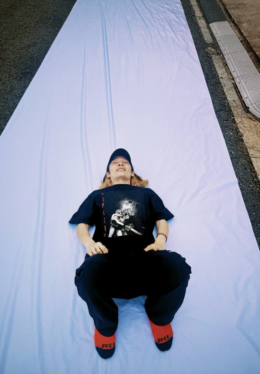 ochxn_'s tweet photo. 12月、個展GATHERINGをやります
材料を広げてみたら馬鹿みたいにでかくて、最高におもろくわくわくしている
これまでにセルを何万と描いてきたけど、ここには何セル描けるだろう
しかも、あと2枚ある
とりあえず自分が見たいものが見たい
詳細は後日

#猫の集合体 https://t.co/Cf73WHhN8I