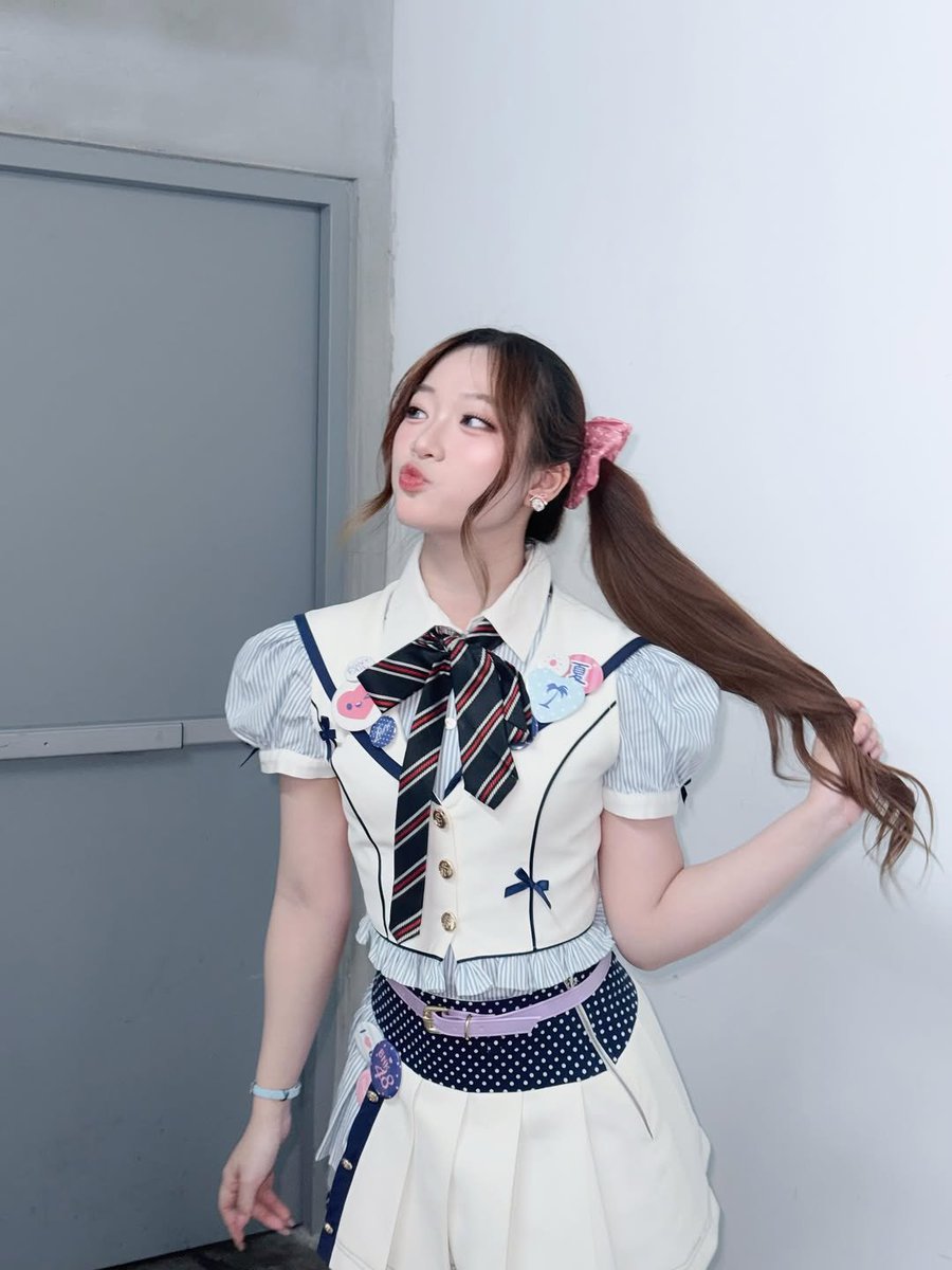 BerryEvery_48's tweet photo. [Berry IG Update]

The recent 2-Shot 💝💝
น่ารักไปหมดเลย

#berrybnk48 #BNK48 
#berryeverything https://t.co/IUgWgvB4FO