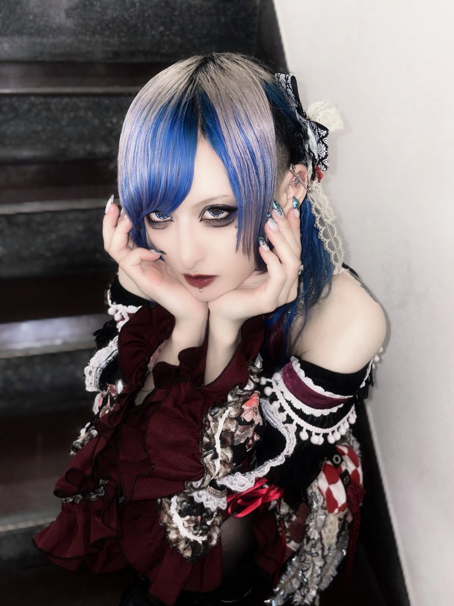 baku_kinema's tweet photo. せめてそばにいてよ https://t.co/ZoUjQfyyMD