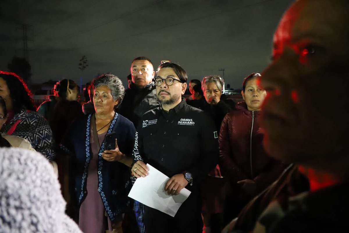 JornadaEdomex's tweet photo. 🔴#CuautitlánIzcalli estableció acuerdos con la empresa concesionaria #Aleatica para reforzar los trabajos de mantenimiento y evitar nuevas inundaciones.
https://t.co/C6fwu1kbkR https://t.co/rG5TVHfmFD