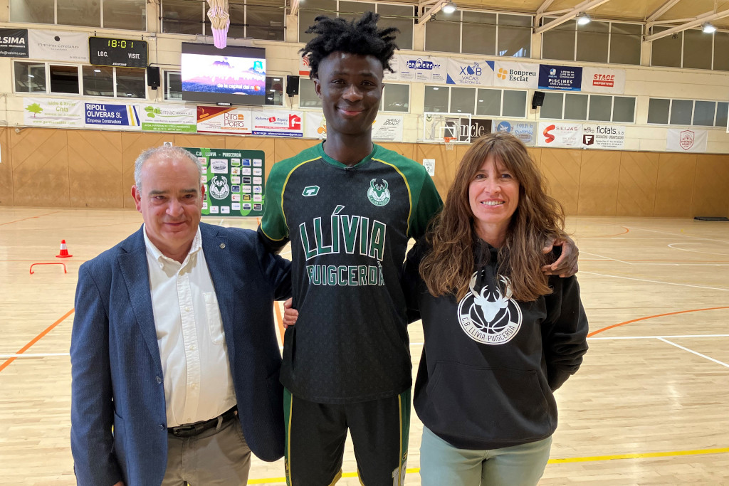 FCBQ's tweet photo. +BÀSQUET: Trenta-sisè programa disponible

📺 Dos veterans sense data de caducitat, la reinvenció del CB Llívia-Puigcerdà i Sara Blanquera

➡️ https://t.co/lwxFEjoYWa https://t.co/GYcF3mWkO3