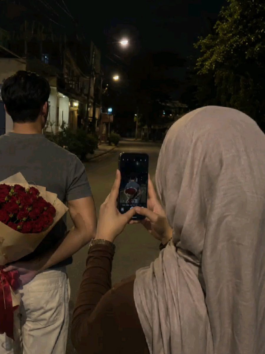 NNoonyour's tweet photo. أنا وحبيب عيوني يوما ما (محدش يشوفه غيري ) https://t.co/nqQCOXBDtW