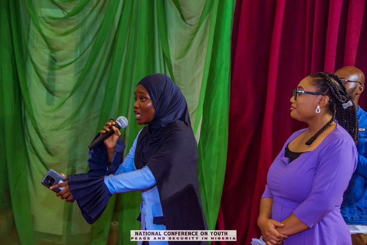 bbforpeace's tweet photo. 𝗬𝗼𝘂𝘁𝗵 𝗳𝗼𝗿 𝗣𝗲𝗮𝗰𝗲: 𝗩𝗼𝗶𝗰𝗲𝘀 𝗼𝗳 𝗖𝗵𝗮𝗻𝗴𝗲 💪

Young people hold the power to rewrite the story of our world.

At @bbforpeace, we believe that when youth rise for peace, they spark hope, dismantle barriers, and build communities rooted in justice and love.

Peace isn’t passive — it’s action. And the energy, creativity, and courage of youth are the driving force behind lasting change.

Let’s stand together, let’s act together, let’s be the generation that makes #peace a reality 💪.

#Youth4Peace #PeopleBuildingPeace #LeaveNoOneBehind