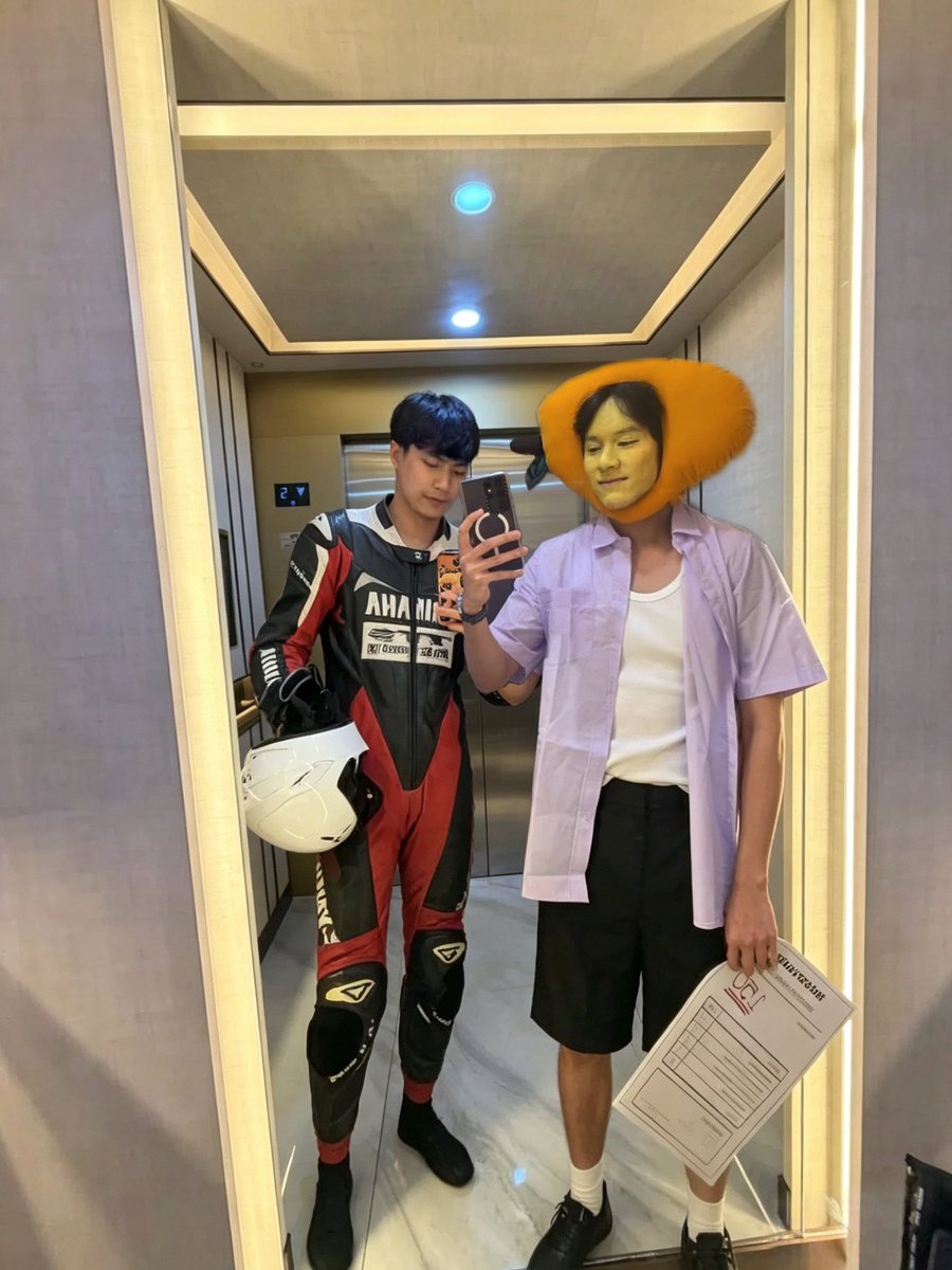 Liemon_oolong's tweet photo. 哈哈哈哈哈哈哈哈哈哈哈😂.

#โอมนนน #OhmNanon 
#ohmpawat #mynameisnanon
@ohmpawatt @mynameisnanon https://t.co/15lFWl88jC