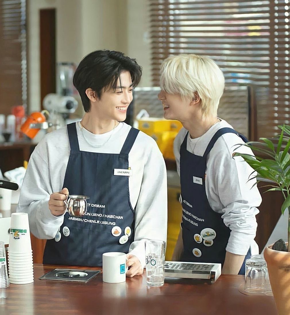 ʙᴀʙʏᴊʙᴏᴡ .◜◡◝ JNJM ♡ tweet media