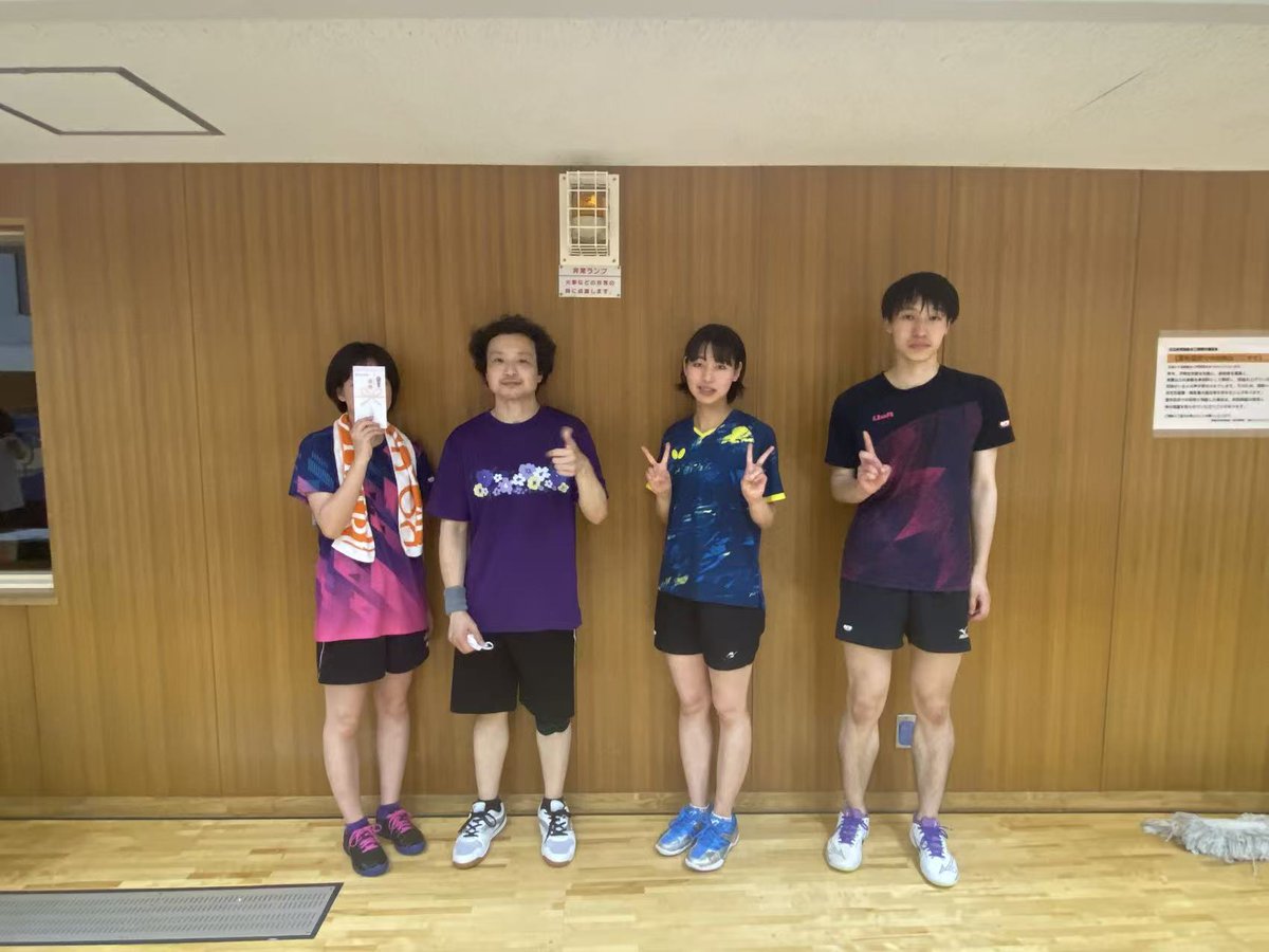 jctk2022's tweet photo. 【星☆TTC杯・試合結果①】
参加の皆さん、お疲れ様でした^ - ^

2026/06/06(土)
リーグ１
　1位：ビックマウス
　2位：試合は0次会

リーグ2
　1位：田七人参A
　2位：法卓会B

▼今後大会▼
https://t.co/flHffSLCtK

@spinonlineworld
#SpinOnline
#スピンオンライン
#日中杯
#星卓球センター https://t.co/rSJoHBiDGV