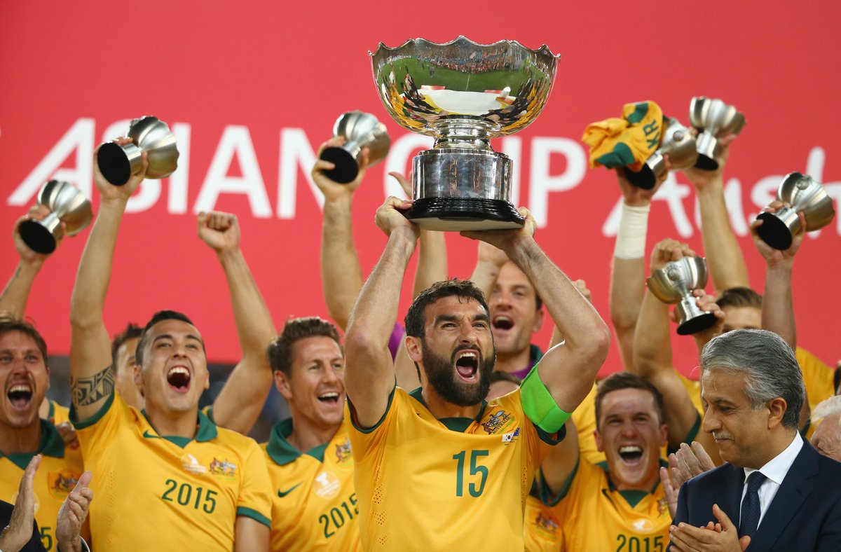 Socceroos's tweet photo. Happy birthday to us! 🥳🎂🎈

Turning 104! 🎉💚💛

#Socceroos #ForeverGolden https://t.co/tj71YiOrN9