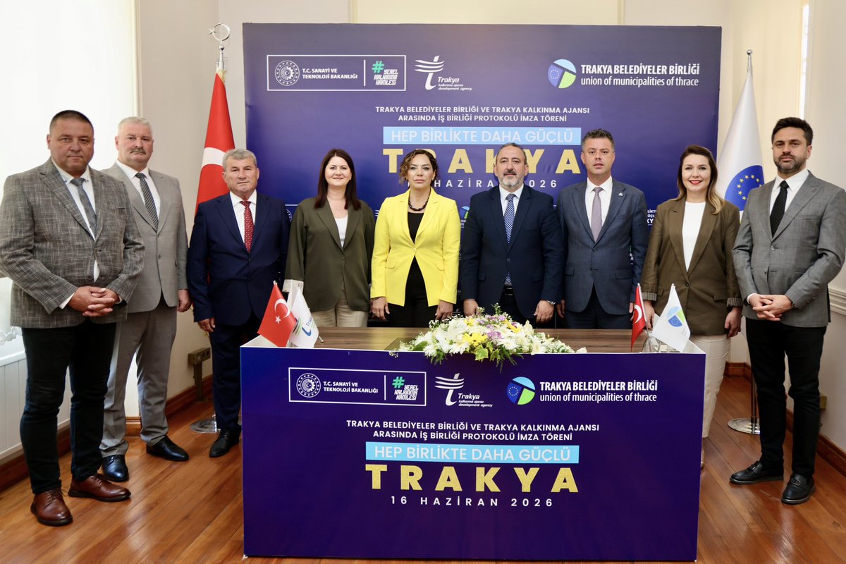 trakyakent's tweet photo. 📍 Trakya Belediyeler Birliği Haziran Ayı Olağan Yönetim Kurulu Toplantısı, Tekirdağ’da gerçekleştirildi.

Trakya Kalkınma Ajansı ile imzalanan işbirliği protokolüyle, belediyelerimizin AB hibe programları ve desteklerinden daha etkin yararlanmaları adına önemli bir adım atıldı. https://t.co/tK7PWGQOOa
