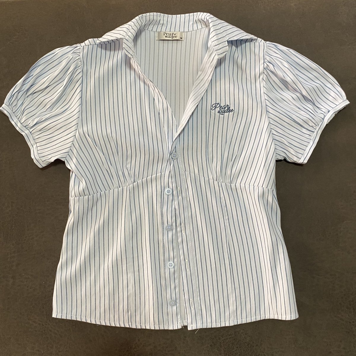 hereyouarestore's tweet photo. 🍒 เสื้อเชิ้ต pearwadee สีริ้วฟ้าอ่อน 80฿ (used 1 ครั้ง)
👚 อกได้ถึง 36

#ส่งต่อเสื้อผ้า #ส่งต่อเสื้อผ้ามือสอง #เสื้อผ้ามือสอง #โล๊ะตู้ #ส่งต่อ #เสื้อผ้ามือ2 https://t.co/opauNvzmV7