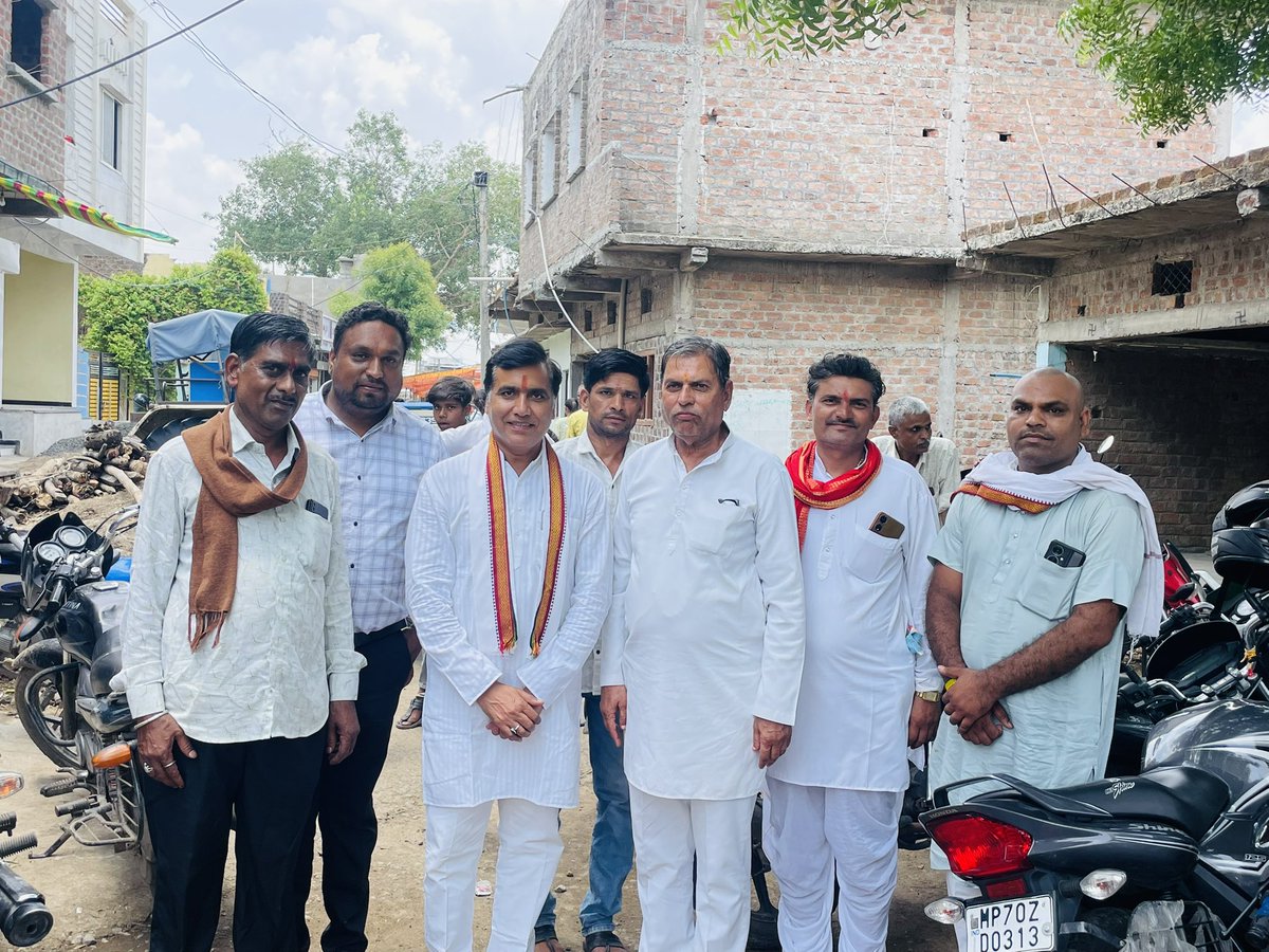 ChandersinghINC's tweet photo. आज क्षेत्र के विभिन्न आयोजनों में सम्मिलित हुआ।@INCMP https://t.co/8qQRPtbQyR