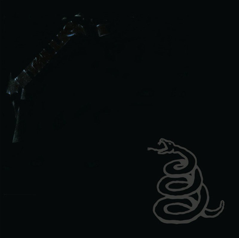 does_yasu's tweet photo. メンバーが1日1曲アメリカンな曲を紹介する　#AmericanSongsRelay 
Yas the Manが本日紹介するのは、METALLICAの5thアルバム『METALLICA』（1991）から「Enter Sandman」

高校の頃に初メタルとしてこのアルバムに出会い、ここからメタル道にのめり込んでいった記念碑的アルバム。
同時期に聴いていたNIRVANAよりも音が重く、硬質的で、メタリック。
歌メロがダークなのにポップというのもあいまって、ヘヴィなのにめちゃくちゃ聴きやすい。
いまだ活躍し続けるモンスターバンド。

ワタルが昨日紹介したベルベッツのボーカル、ルーリードともコラボアルバム出してて、こちらも最高に素晴らしい。

2010年さいたまスーパーアリーナでの単独来日ライブに、メンバー三人で行ってヘドバンしまくったのも懐かしい記憶。
また来日お待ちしております。

▶️https://t.co/2BYC5vBE6A

明日はケーサク！

#HELLOAMERICA 
https://t.co/yXUny2LmB1