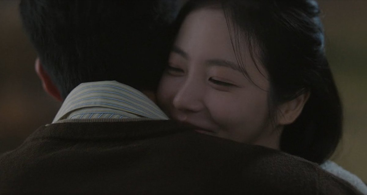 kdramamiss's tweet photo. lovebirds 💕 https://t.co/Lwroqaf2bh