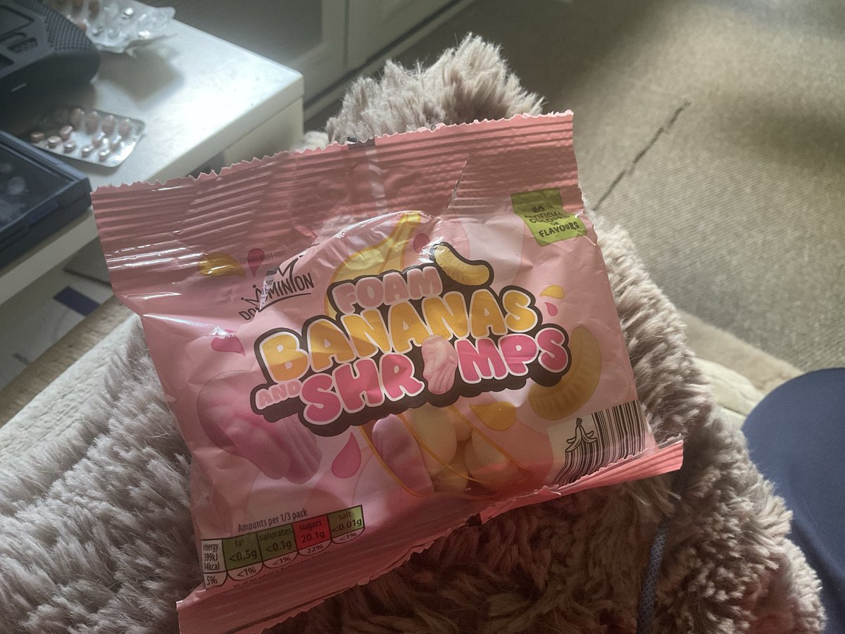 robcstanley's tweet photo. To anyone outside the UK you probably won’t get or understand this. I love but don’t understand foam shrimps and bananas. They come in the same bag. The bananas taste like bananas. The shrimps have no recognisable taste apart from incredibly sweet. https://t.co/I0ylVRJRwA