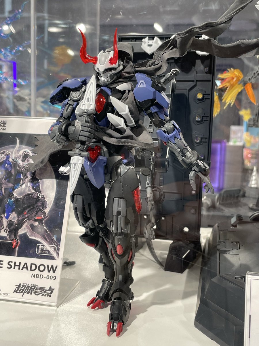 ogyhara's tweet photo. 現在中国在住の私がTOPTOYで見かけた中華プラモをご紹介。どれも無塗装でここまで色分けされてます。情報量多いのが好みなのか部品数もすごい…中国らしいオリジナリティを出してるものもチラホラ。どれも日本円で4000円前後です。
キョンシー美プラいいよね https://t.co/2tbWkG9fn2