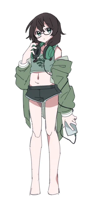 千冬(飽) 服変えようかなって