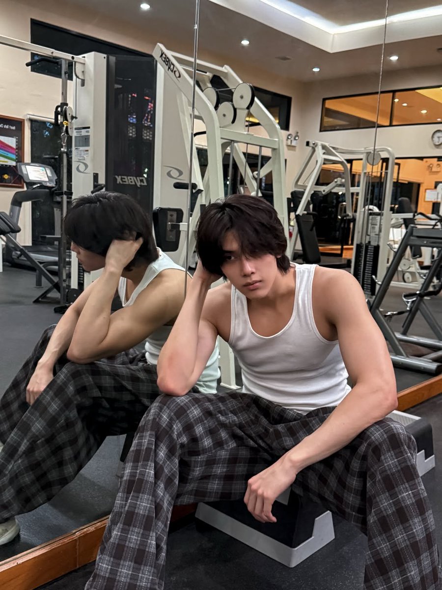 dn_jchen's tweet photo. พี่ดังดิวะะะะ 

#GMMTVOuting2026
#dunknatachai https://t.co/D3hkXaCoGG