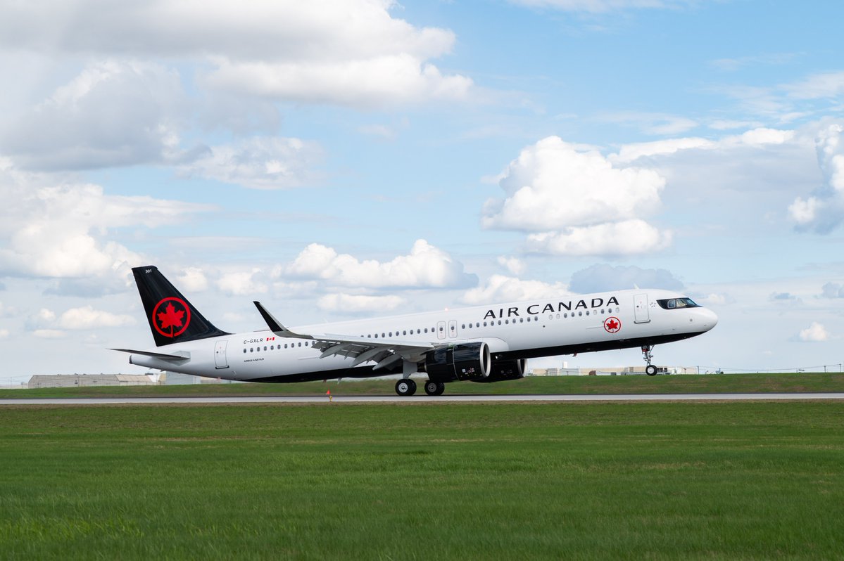 AirCanada's tweet photo. Aujourd’hui marque une étape importante pour notre premier #A321XLR d’@Airbus, puisque son trajet de Toulouse à Montréal est propulsé par du carburant d'aviation durable (CAD). https://t.co/plVAuOsmeN
