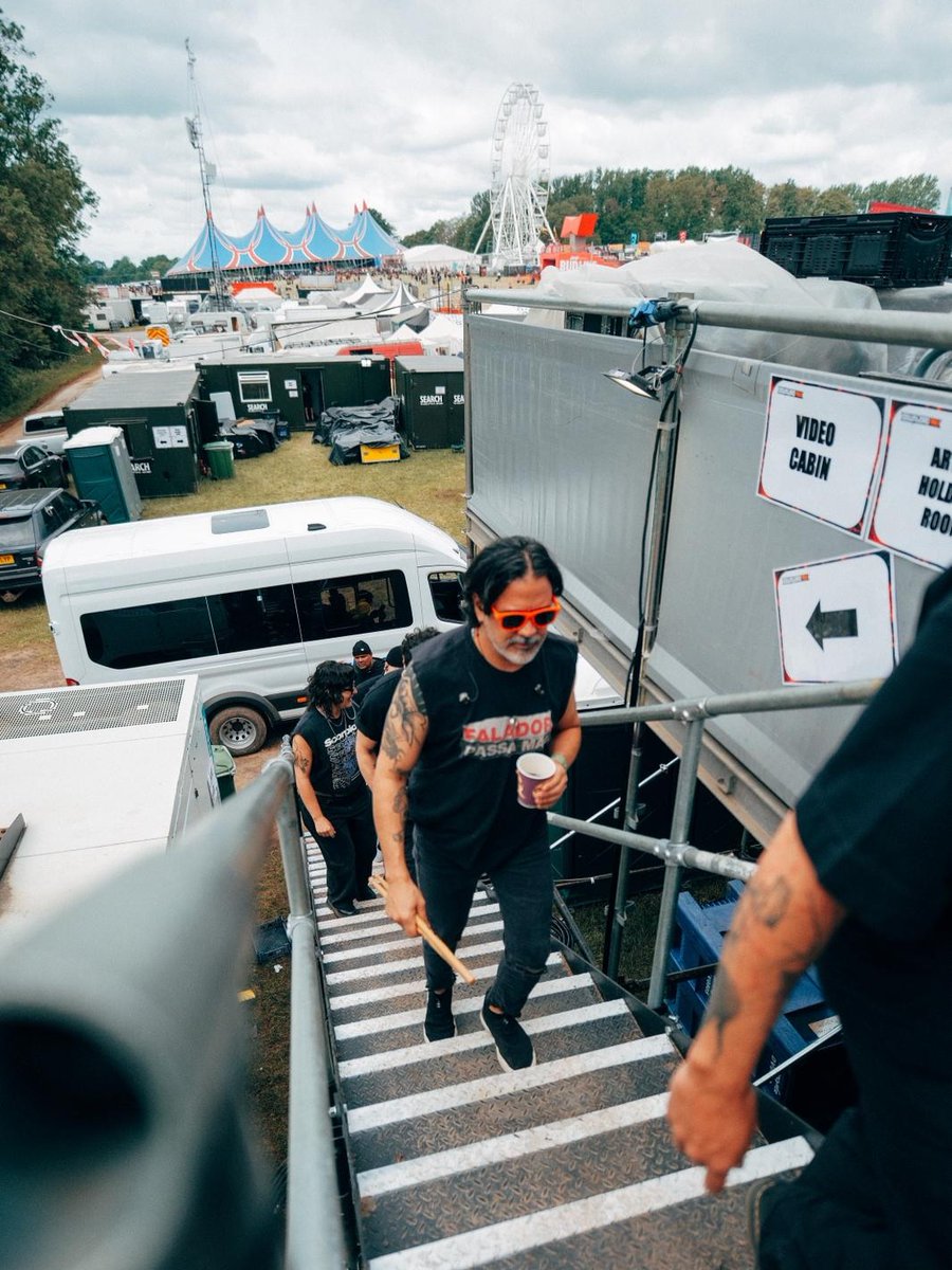 egokilltalent's tweet photo. We're having such a great time on the road in the UK. But we're not done with you yet. Come and find us in Camden tonight play at The Black Heart 🖤

Will be so cool going from a big stage at @downloadfest to one of the best rock clubs in London.

📸 Estevam Romera https://t.co/r2wzakj7qL
