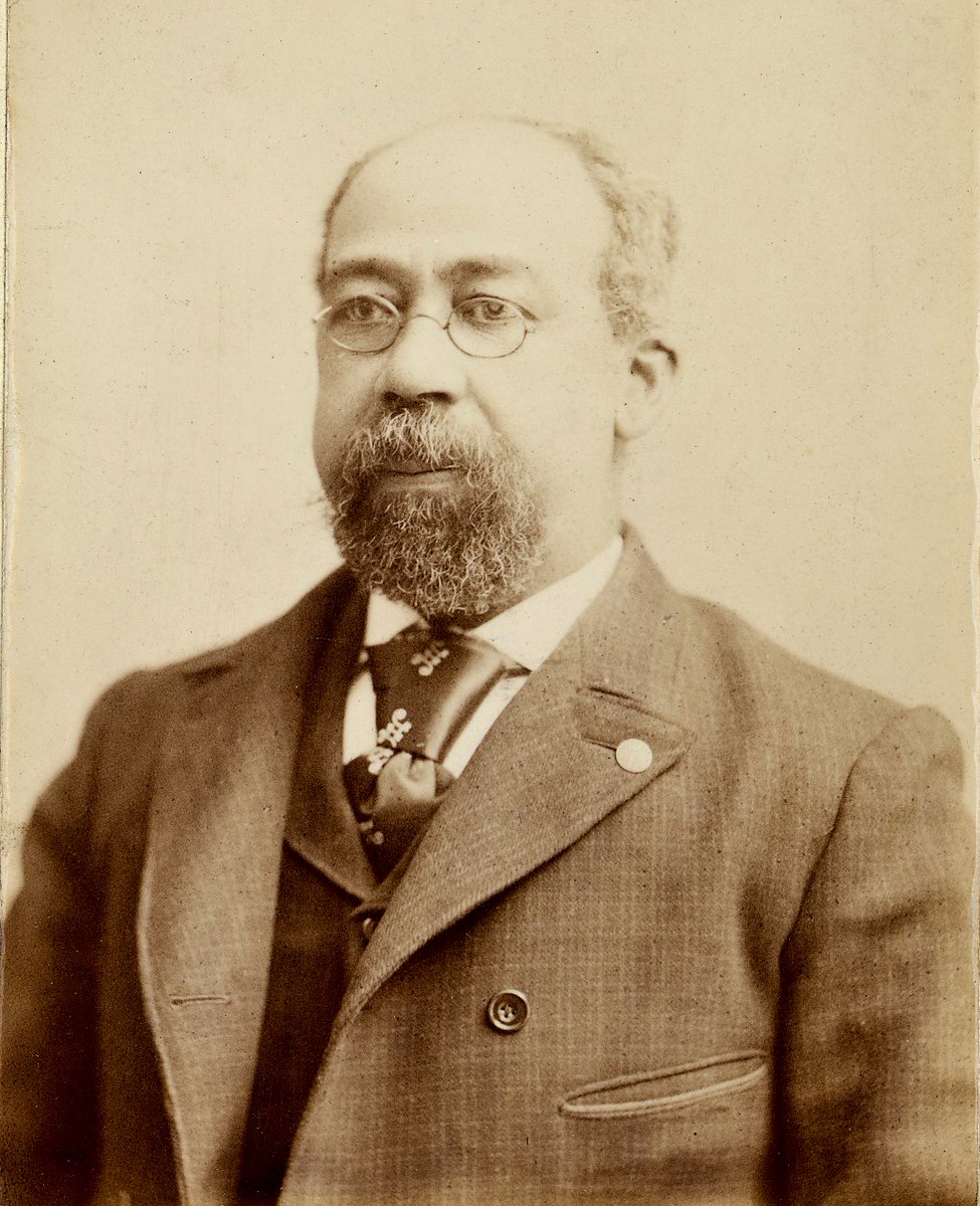 NorfolkDeeds's tweet photo. In honor of our nation’s 250th anniversary, we recognize the individuals who laid the foundation for our freedoms and those who safeguarded them, including heroes like Dedham’s William B. Gould who escaped slavery and joined the Union Navy serving 3 years with distinction. https://t.co/5swDtvf61h
