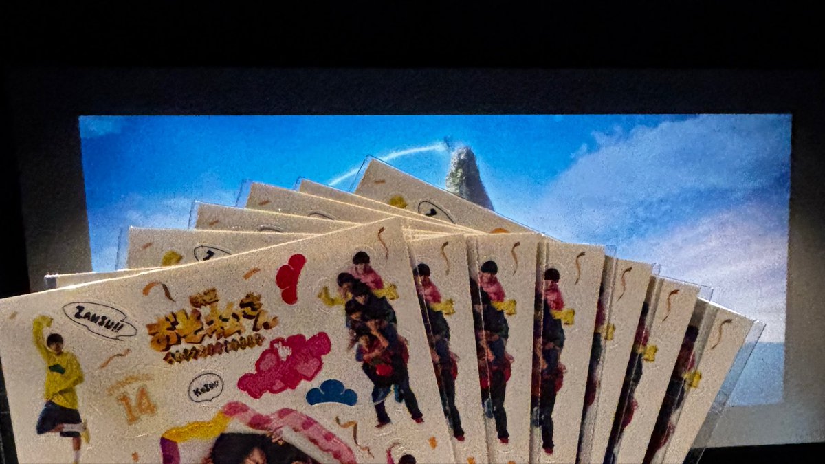 6222u_'s tweet photo. 先週はおそ松さん7周してました😥 https://t.co/sy9kGlfcje