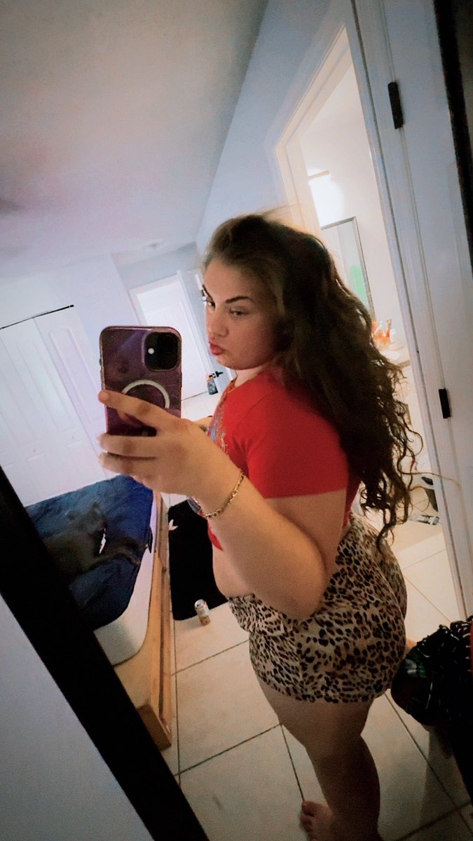 ryaadoll's tweet photo. Snap Me!! // ryadoll3 Add Me For Exclusives &amp; Sessions 😛♥️ https://t.co/qj65qcC70N