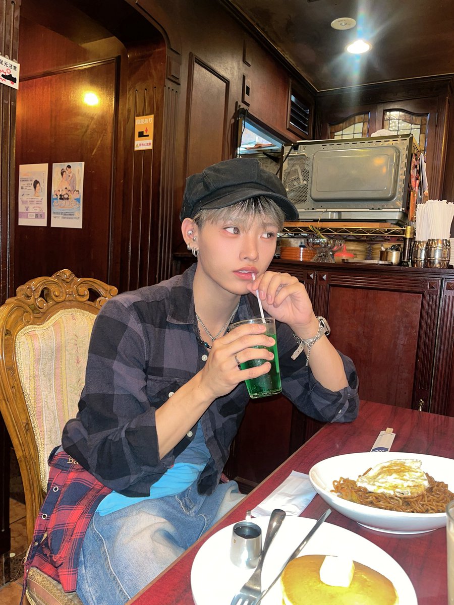ryt_ky_'s tweet photo. 喫茶店 https://t.co/CaGb9EOm2Q