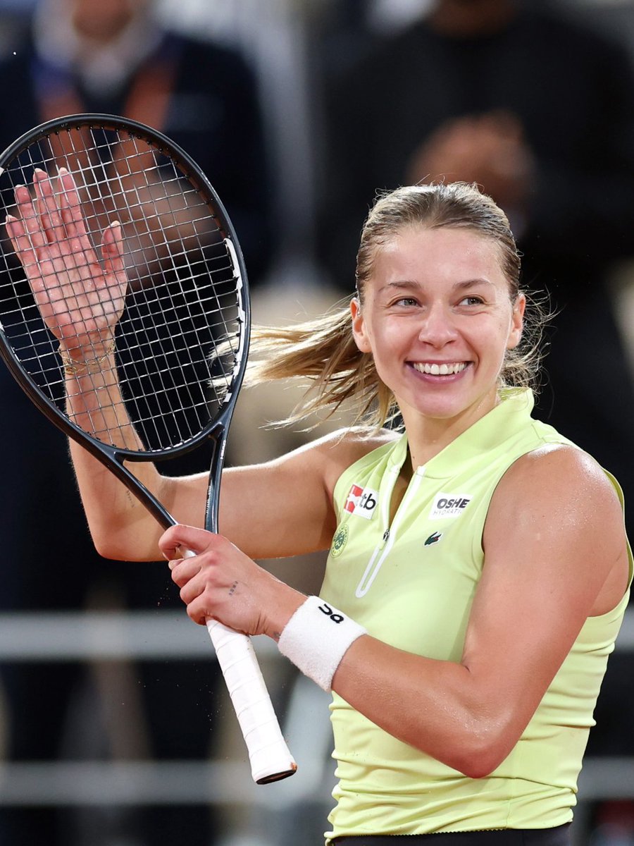 tntsports's tweet photo. Maja Chwalińska is headed back to the Wimbledon main draw for just the second time in her career 🤩 

The Roland-Garros runner-up has been awarded a ladies' singles wild card for this year's championship. https://t.co/BL9t8Qhrl7