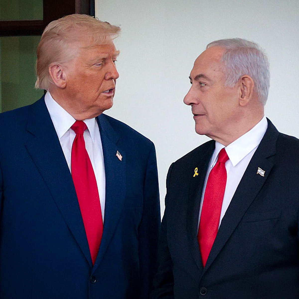 EthanLevins2's tweet photo. 🚨🇮🇱 The U.S. REJECTED Israel’s request to read the Iran Peace Deal. 

Israel asked to read the “Memorandum of Understanding” with Iran, but was denied by American leadership. 

“This is bad for the free world” - Israeli Official https://t.co/ZUAIzUFe7L