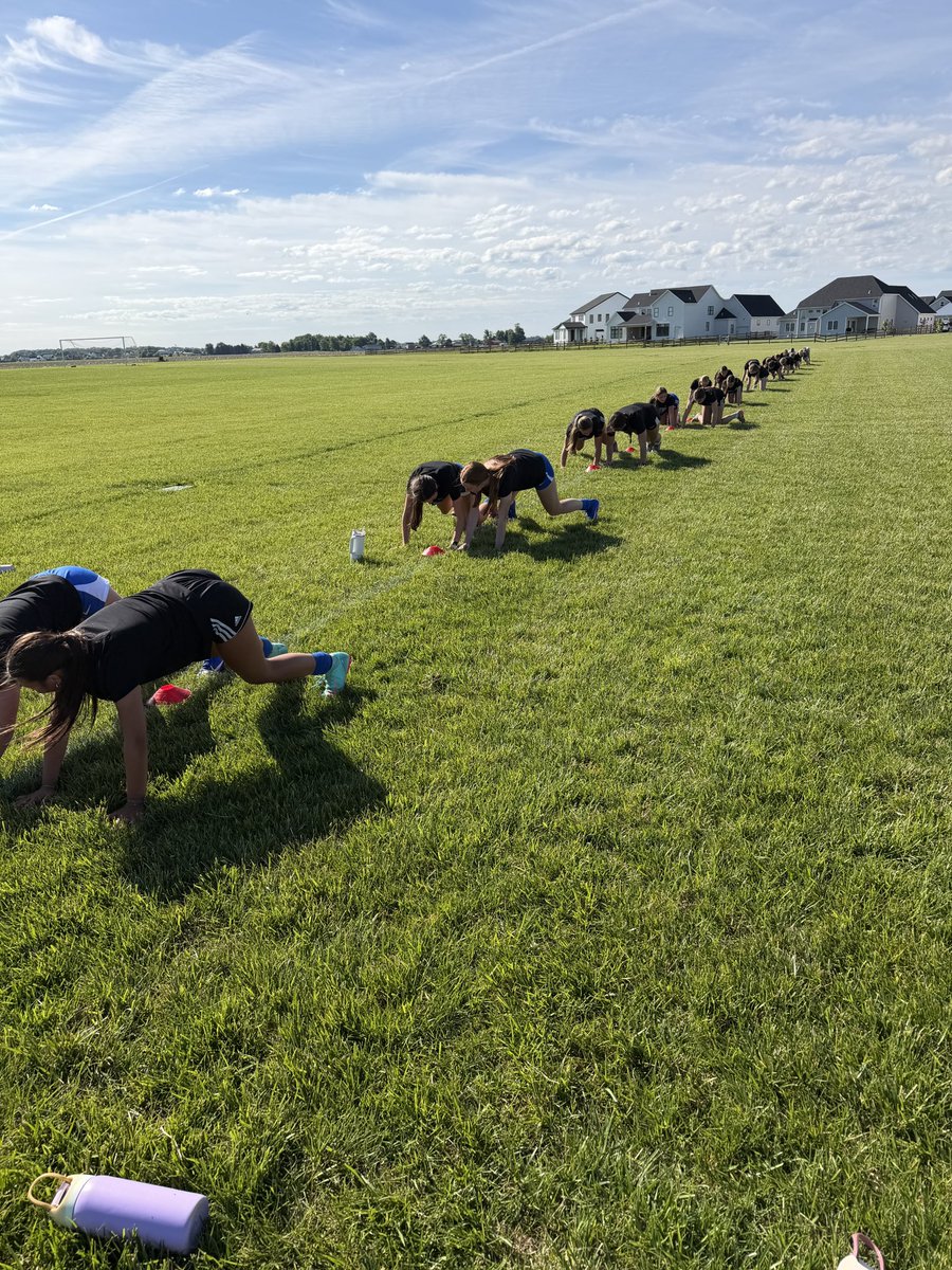 AWHSSoccer's tweet photo. Way to attack an absolutely perfect day! #StartsNow https://t.co/4y6ksZQntt