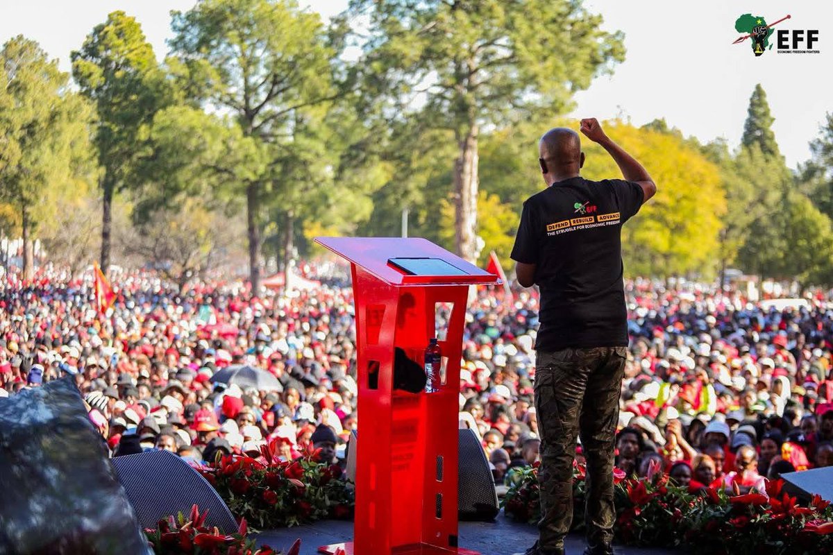 Am_Blujay's tweet photo. EFF leader Julius Malema says school uniforms should be given to learners for free, arguing that if prisoners receive uniforms at no cost, school children should too.

He also called for free public Wi-Fi available 24 hours a day and criticised young people who continue supporting the ANC.