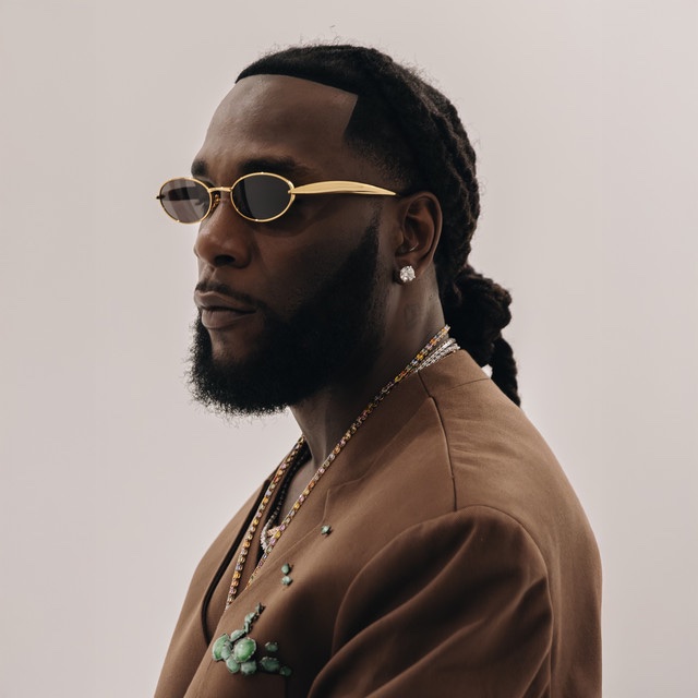 TheePopCore's tweet photo. Burna Boy (40.19M) breaks the all-time monthly listeners peak for a male African artist on Spotify.

The record was previously held by fellow Nigerian artist Rema (40.01M). https://t.co/x5X1anm8jE