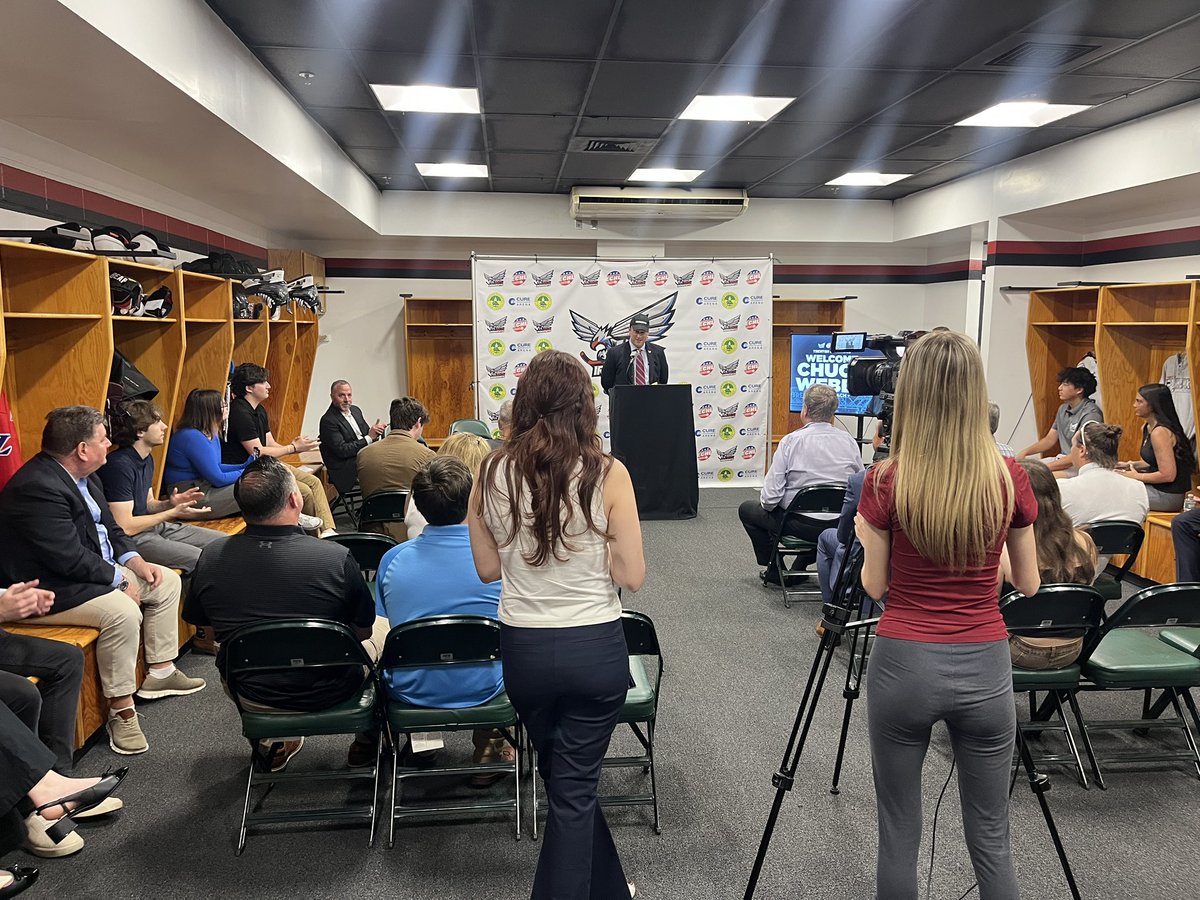 RowanSportsCAM's tweet photo. Our students once again provided the video stream for @Ironhawkshockey for the naming of their coach Chuck Weber for their inaugural season this fall! https://t.co/H2Z8wfg1i5