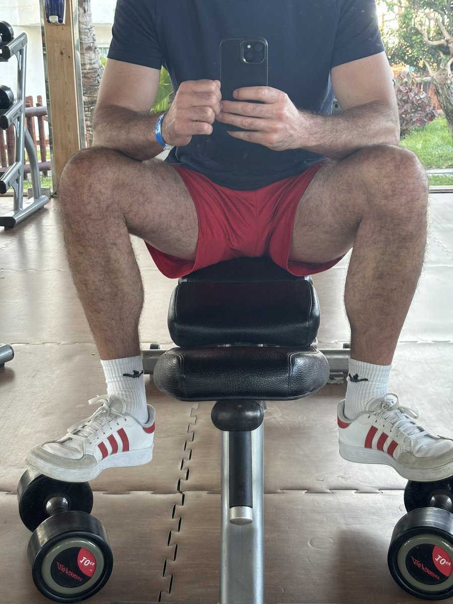 6’2 - 11 feet - Alpha tweet media