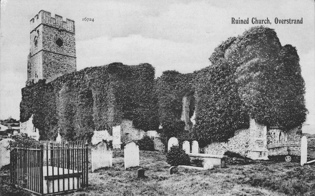 sjts75's tweet photo. Overstrand, St Martin, Norfolk 

St Martin’s had been left to become a ruin when a new church, Christ Church, was built next to it in 1867. 

St Martin’s was later restored, reopening in 1914, and Christ Church was demolished.

#TowerTuesday 
#Norfolk #norfolkchurches https://t.co/PK0uEYznjM