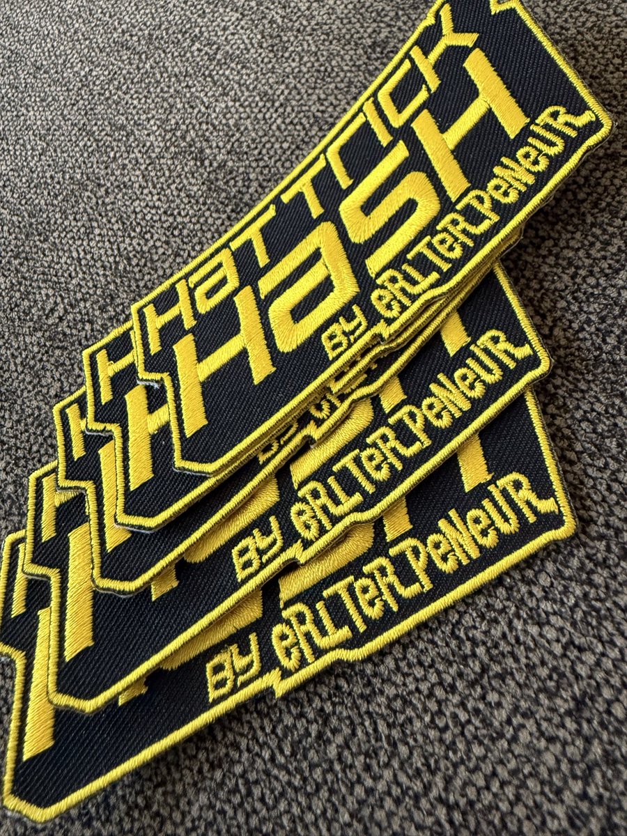 erlterpeneur's tweet photo. Patches https://t.co/kuEoWfoQel