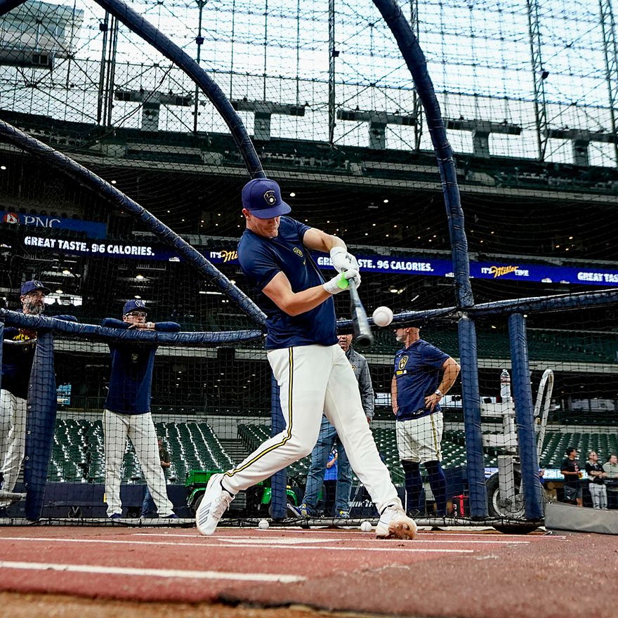 Brewers's tweet photo. New kid on the block 😎

@CooperPratt4 https://t.co/8mVWfAZpdK
