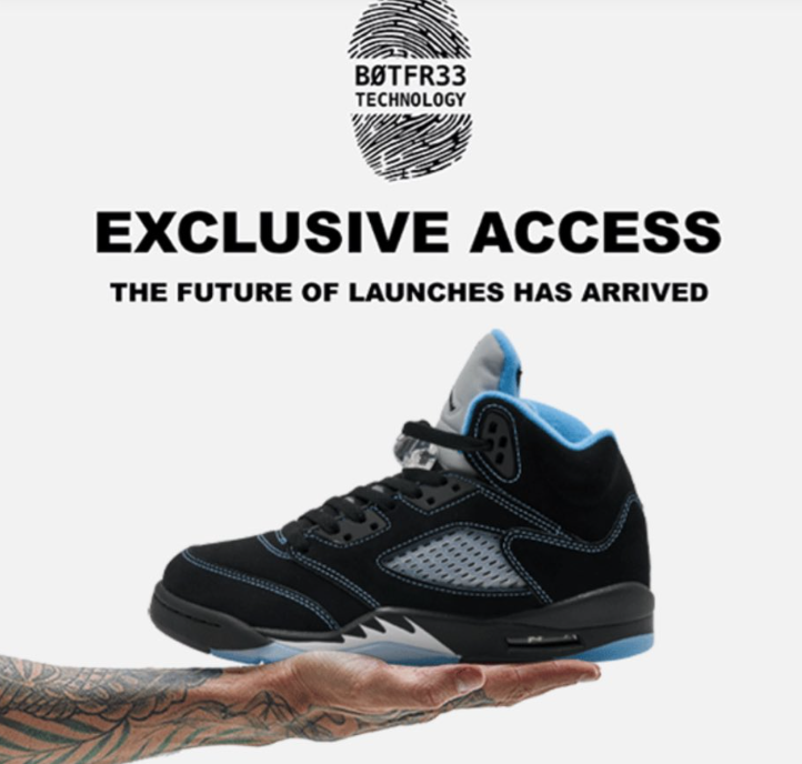 SOLELINKS's tweet photo. Ad: Exclusive access (shipping) on Air Jordan 5 Retro 'Black Carolina' tomorrow (6/17) at 6am PT/9am ET => https://t.co/dcocpd8WYM https://t.co/Z3AiZVA0GN