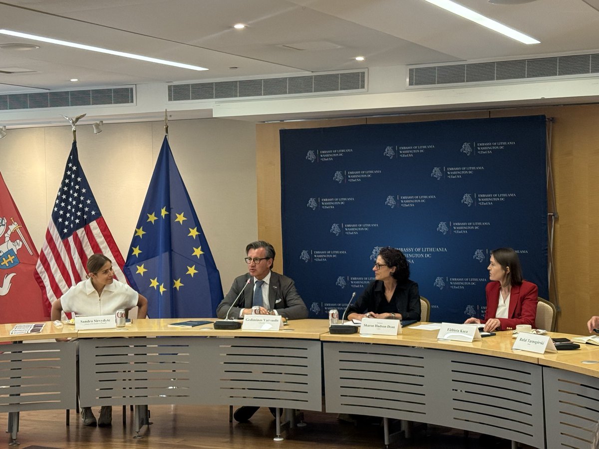 LTembassyUS tweet picture