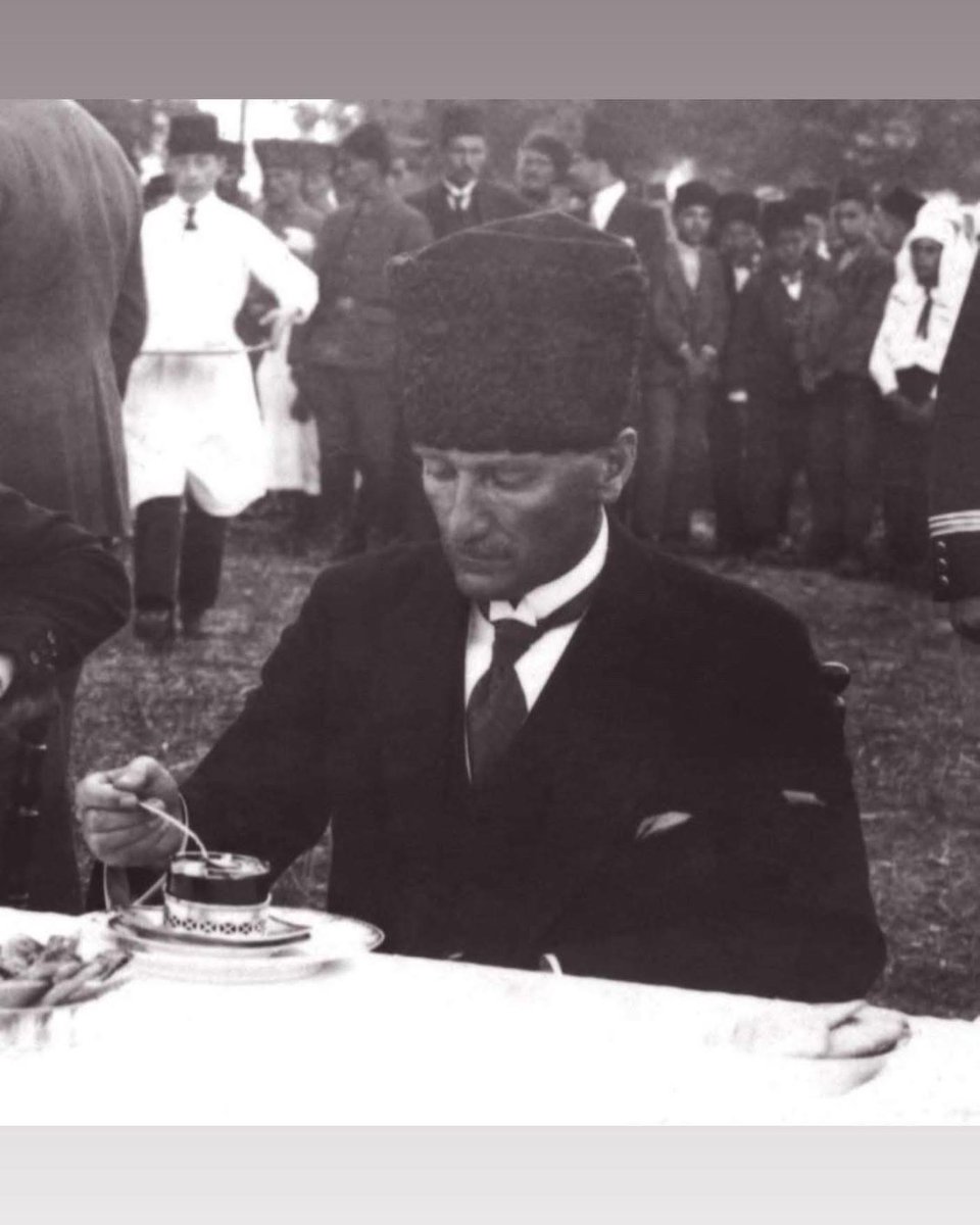 AddBodrum's tweet photo. 18 Haziran 1922 Büyük Taarruz öncesi İzmit https://t.co/ZyzXLoEafL